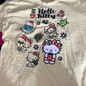 hello kitty earth graphic tee